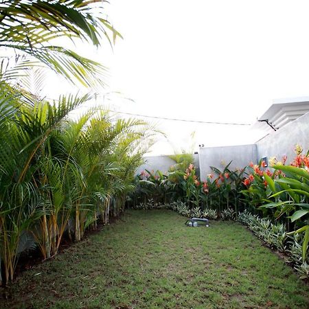 Vanilla Suite Jimbaran Bagian luar foto